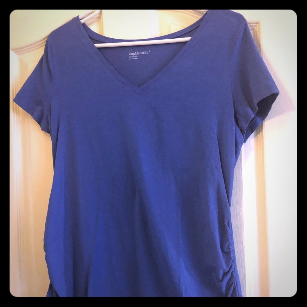Gap maternity T-shirt